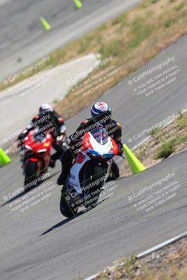 media/Oct-14-2023-TrackXperience (Sat) [[0517685739]]/Level 1/session 5 turn 12/